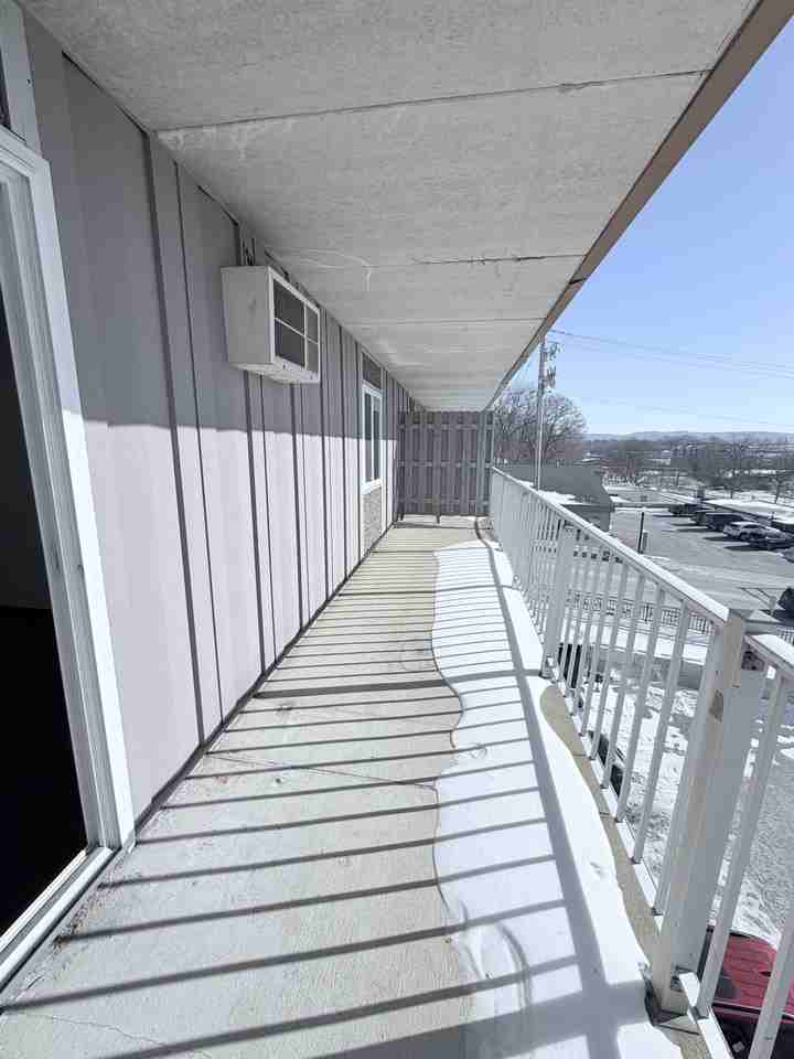 Riverview Tower Apartments - Photo 2 of 3