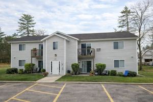 featured image of 231 N Burritt Ave