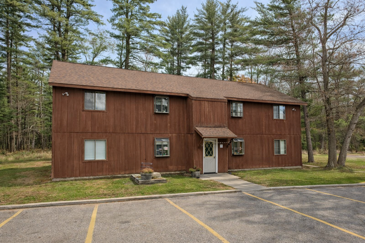 Pinebrook Corner Apartments - Photo 2 of 34