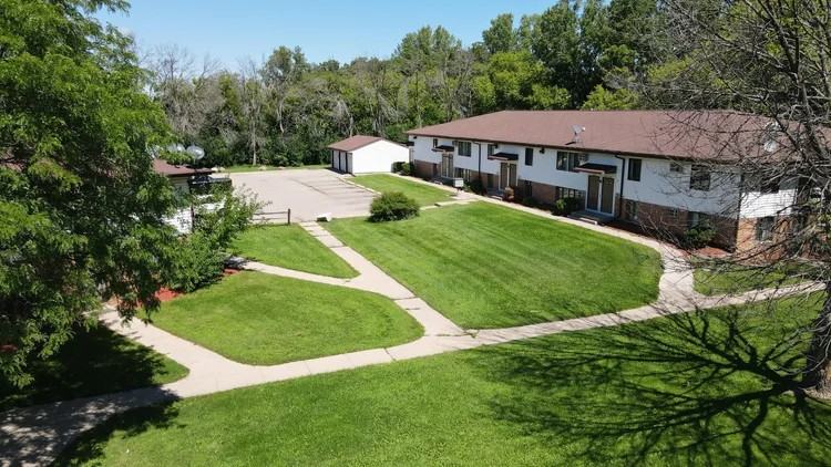 Freedom Park Apartments - Photo 2 of 18