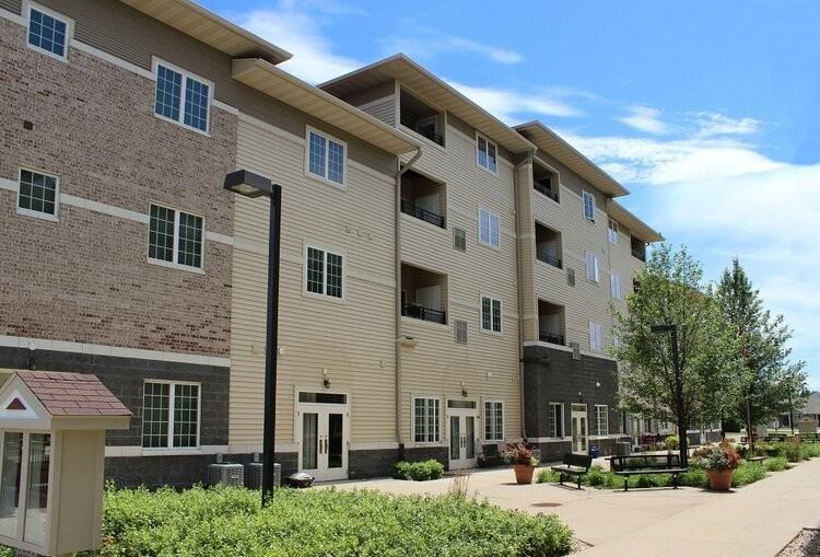 The Commons of Foxboro - Photo 3 of 4