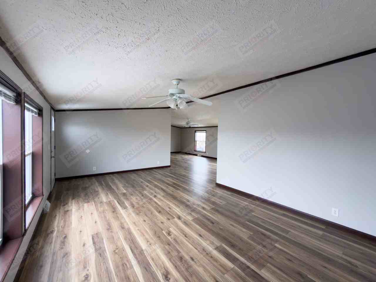 3814 Foothills Blvd - Photo 4 of 22