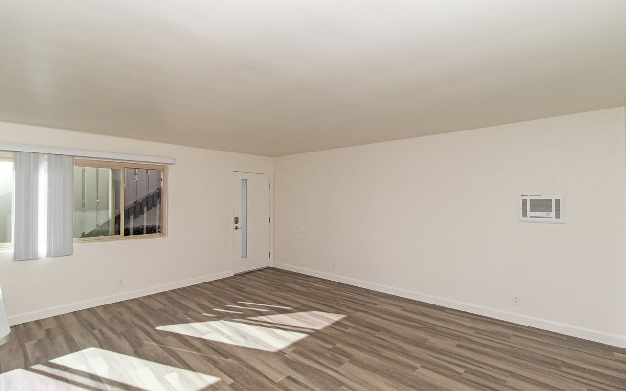 Adams Street Apartments - Photo 7 of 50