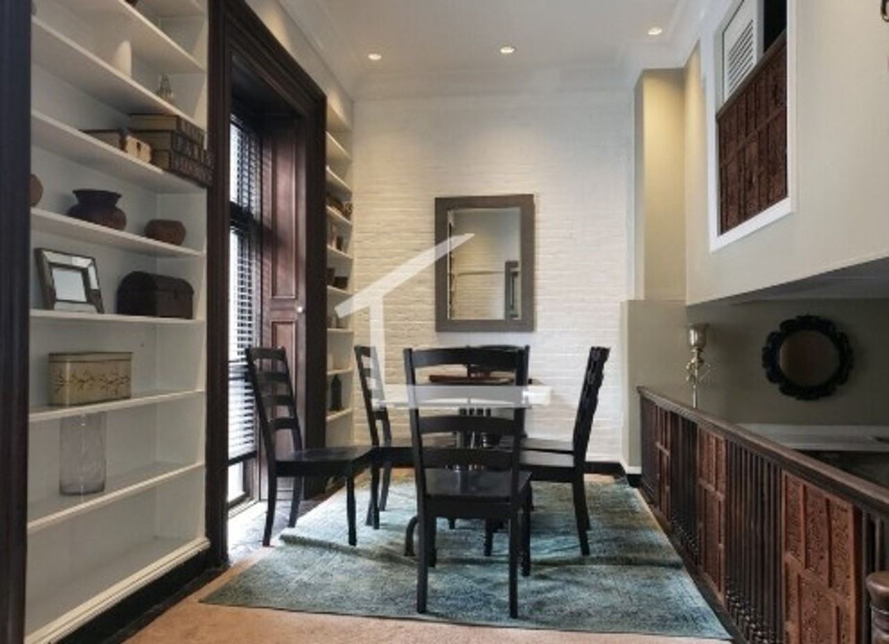 113 Beacon St - Photo 3 of 10