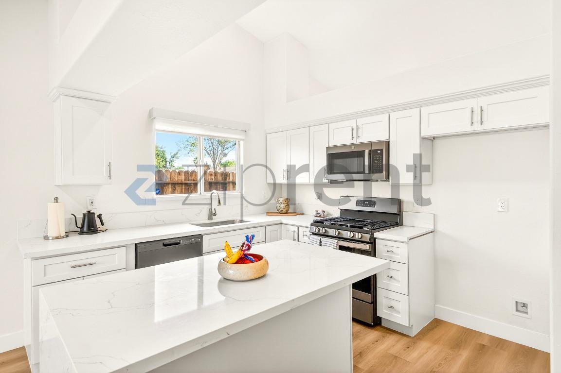 5603 Pine Canyon Dr - Photo 7 of 20