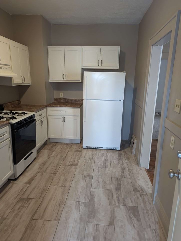 1019 N Farmington Rd #1019 - Photo 2 of 15