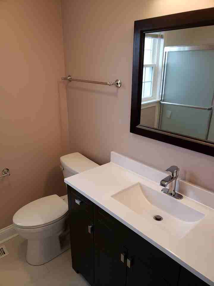 2142 Rugen Rd #D - Photo 2 of 20