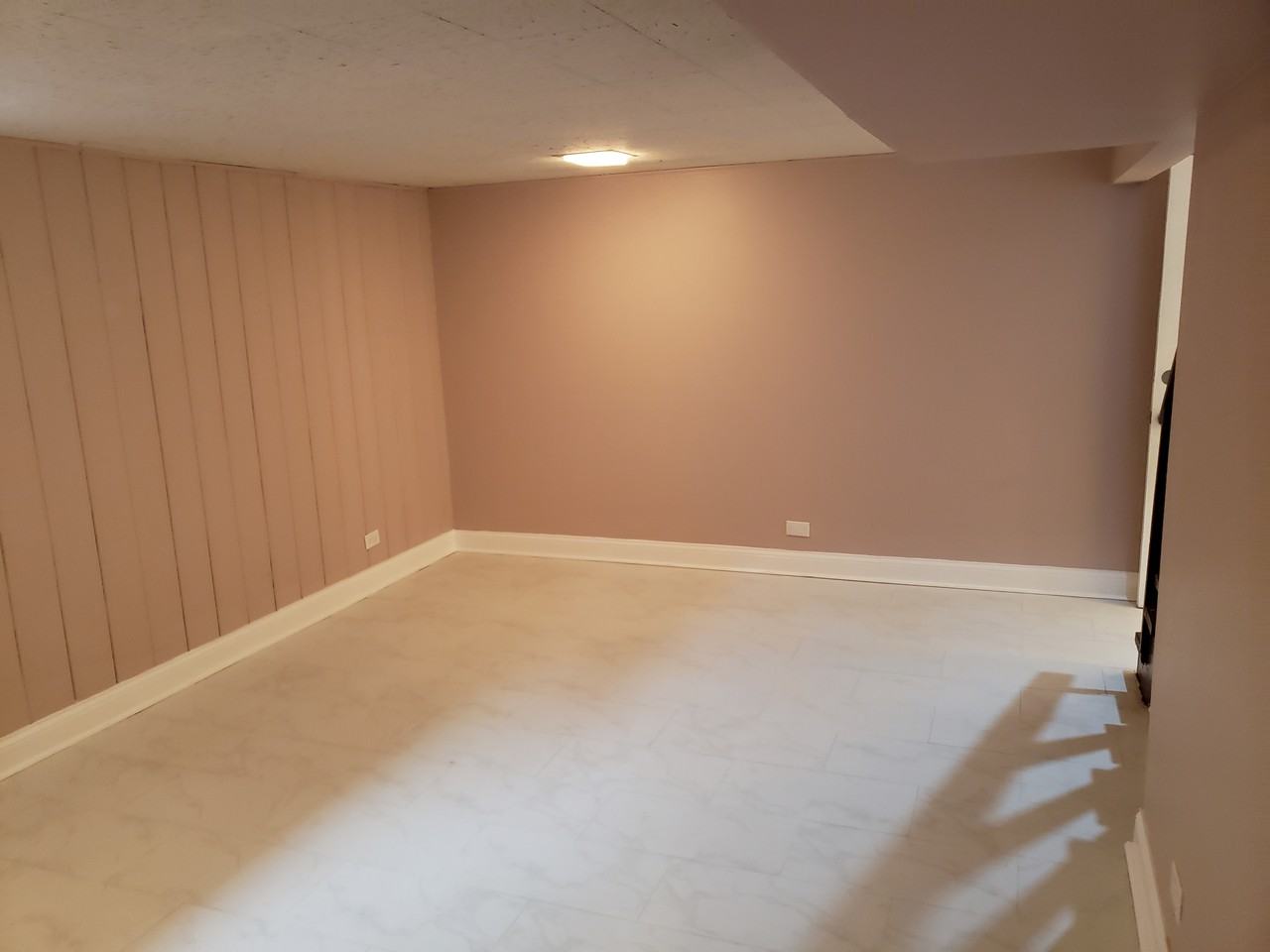 2142 Rugen Rd #D - Photo 7 of 20