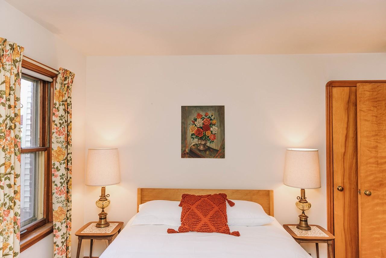 10516 Clifton Blvd #UP - Photo 6 of 13