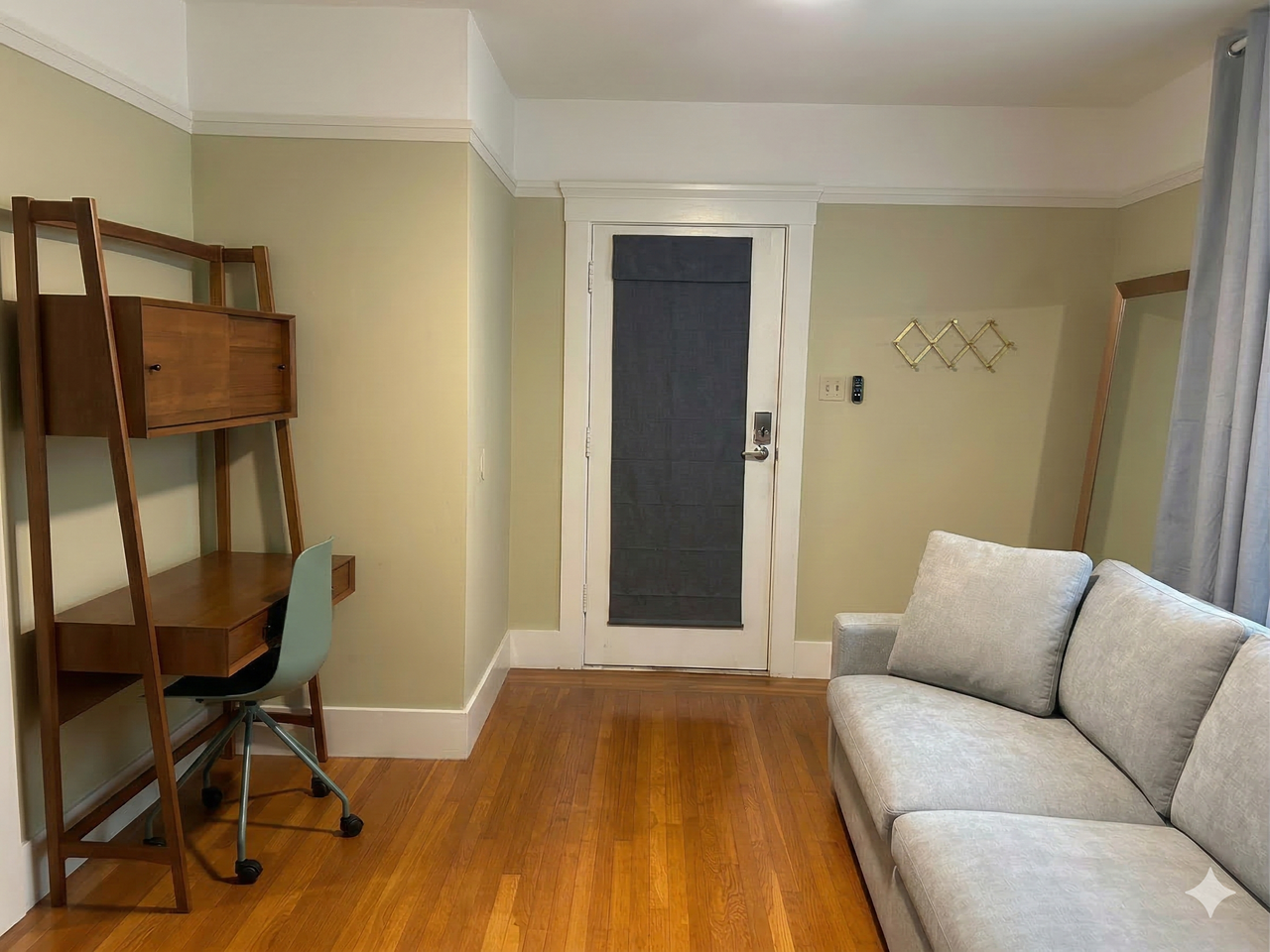 1544 Spruce St #NA - Photo 2 of 15