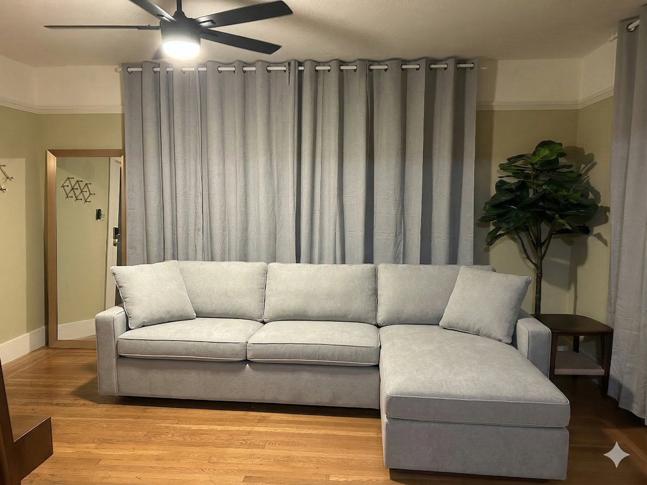 1544 Spruce St #NA - Photo 3 of 15