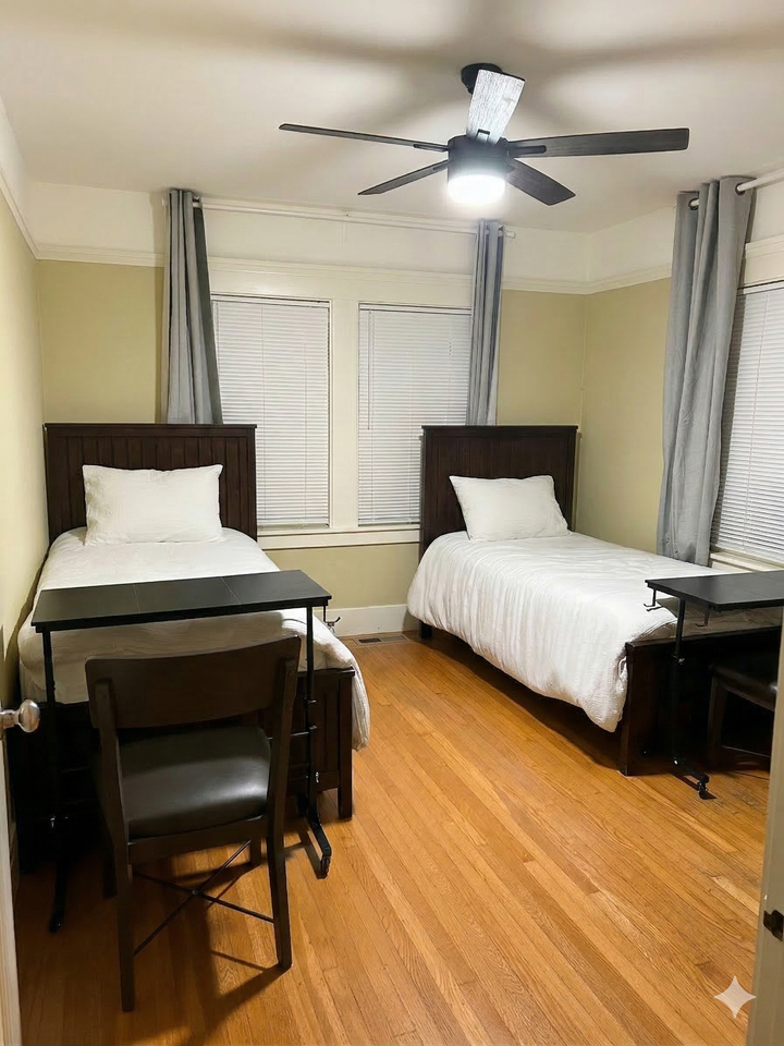 1544 Spruce St #NA - Photo 5 of 15