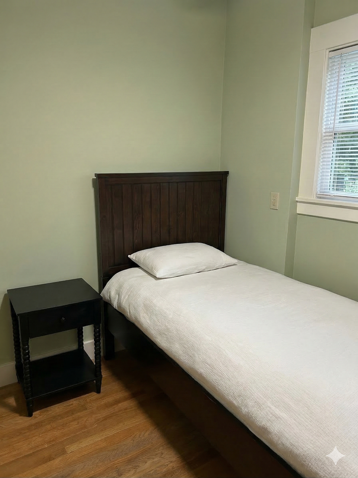 1544 Spruce St #NA - Photo 6 of 15