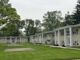 1036 E Division St #C - Photo 1 of 1