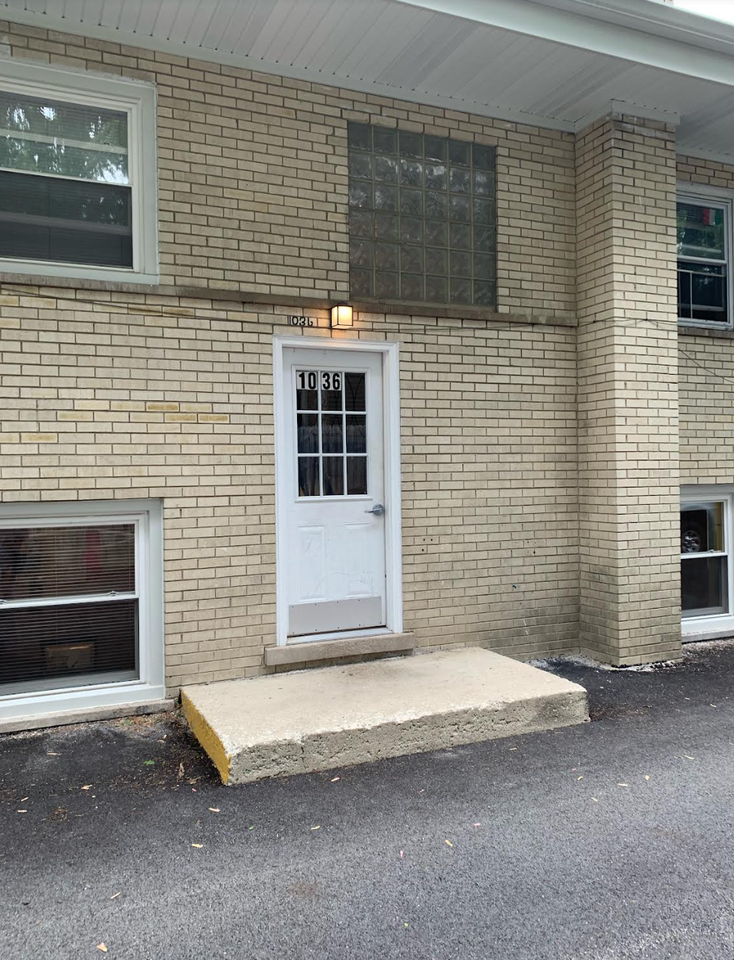 1036 E Division St #C - Photo 7 of 7