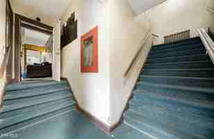 featured image of E St #6