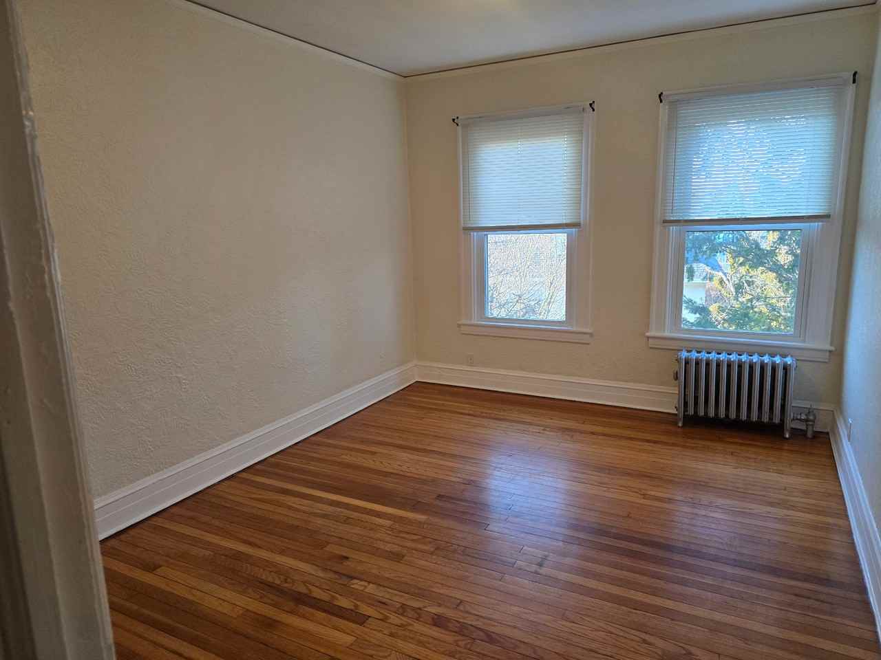 12 Sharaf St #3 - Photo 5 of 10