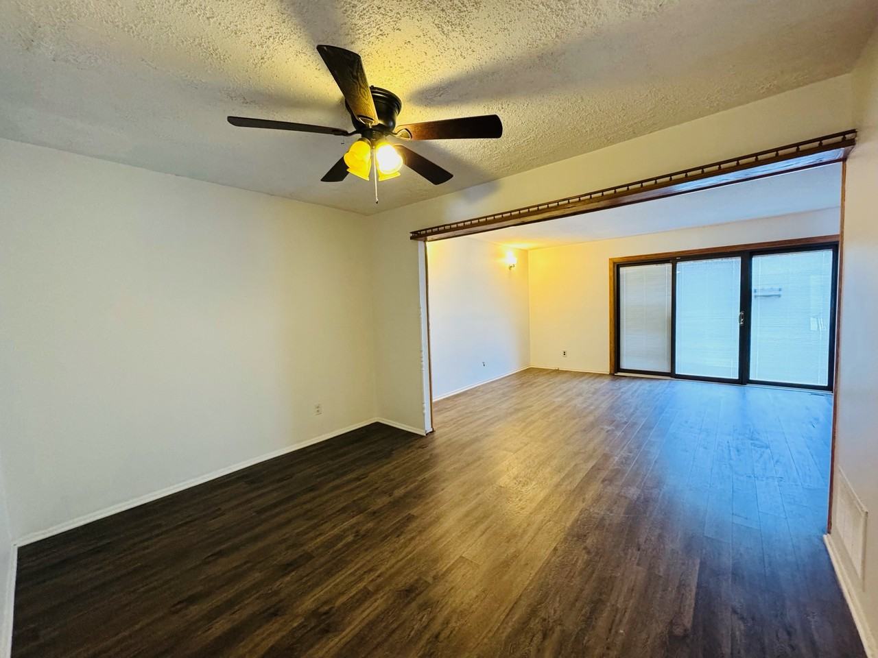 713 E Brookside Ln #713 - Photo 7 of 16