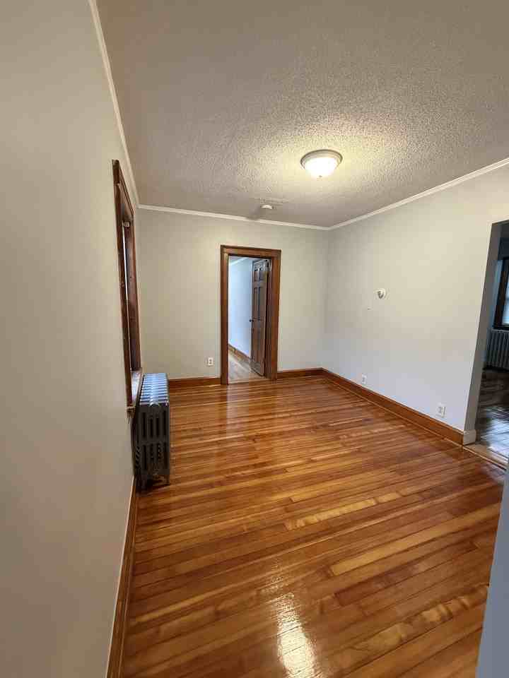 23 Harbison Ave #2 - Photo 5 of 7