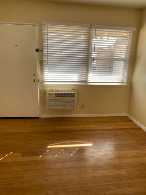 4960 Kester Ave #6 - Photo 2 of 8
