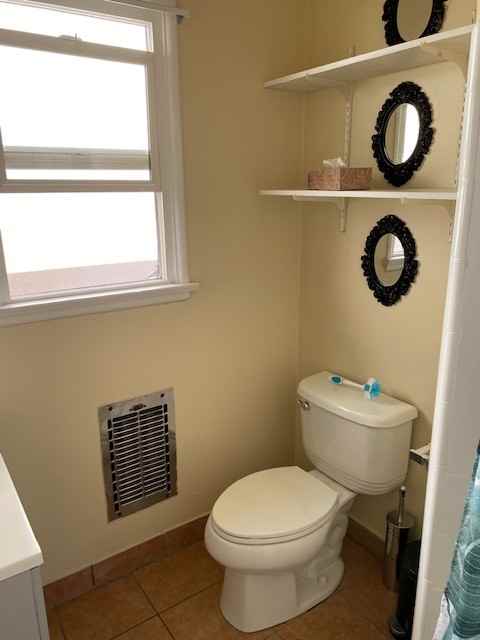 4960 Kester Ave #6 - Photo 7 of 8