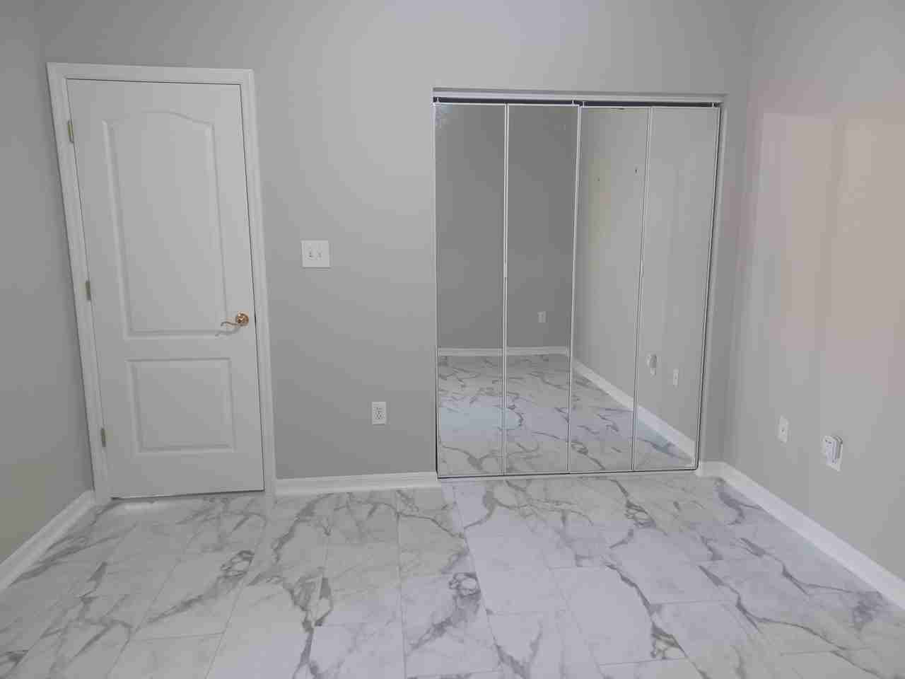 2250 Candlewood Ln E - Photo 4 of 46