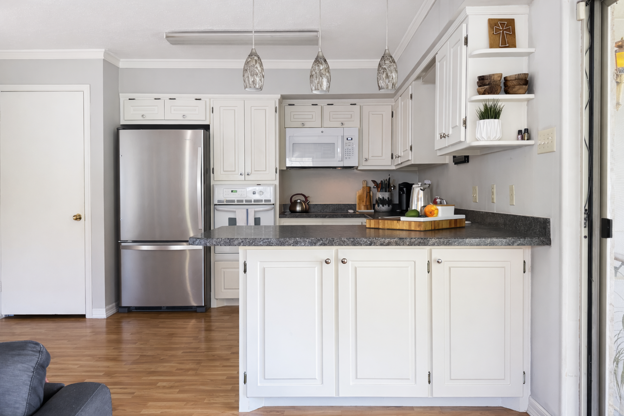 8217 Lullwater Dr #NA - Photo 5 of 20