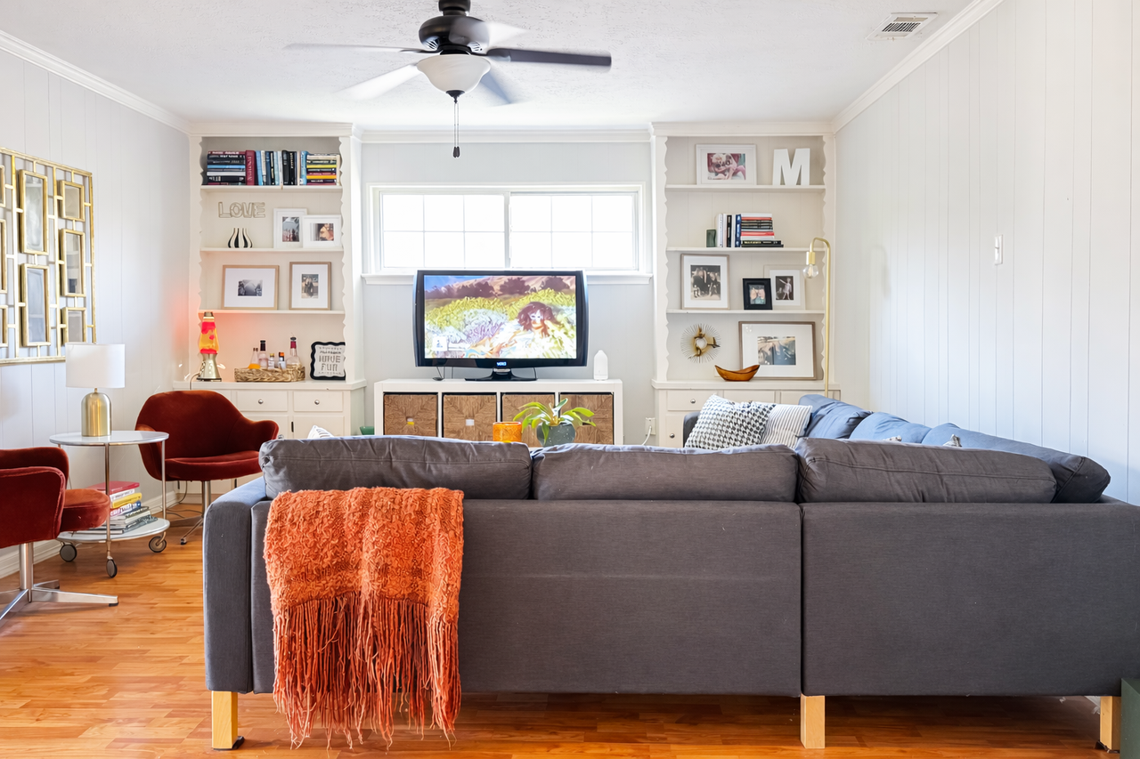 8217 Lullwater Dr #NA - Photo 7 of 20