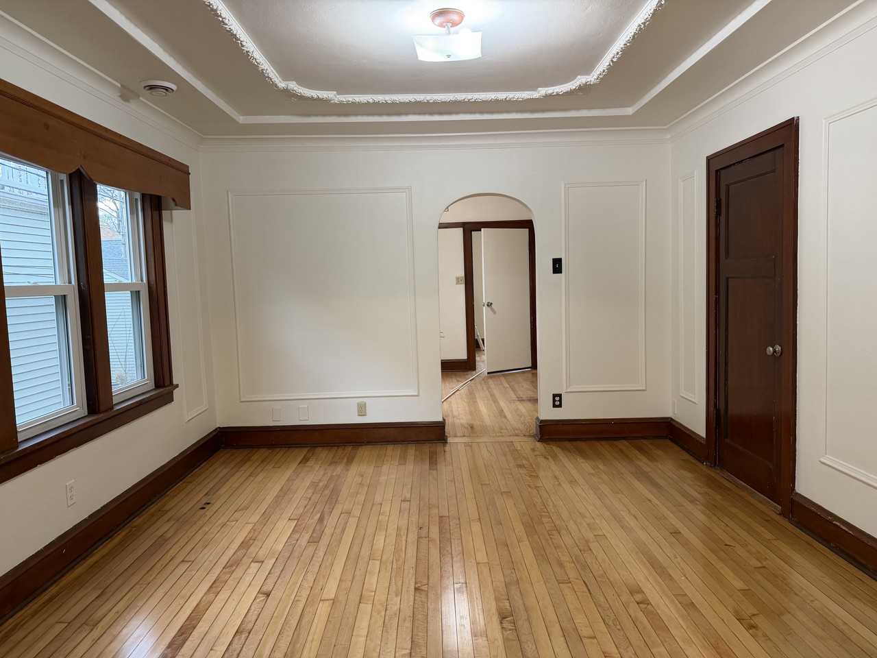 2475 N Dousman St #2475UPPER - Photo 4 of 19