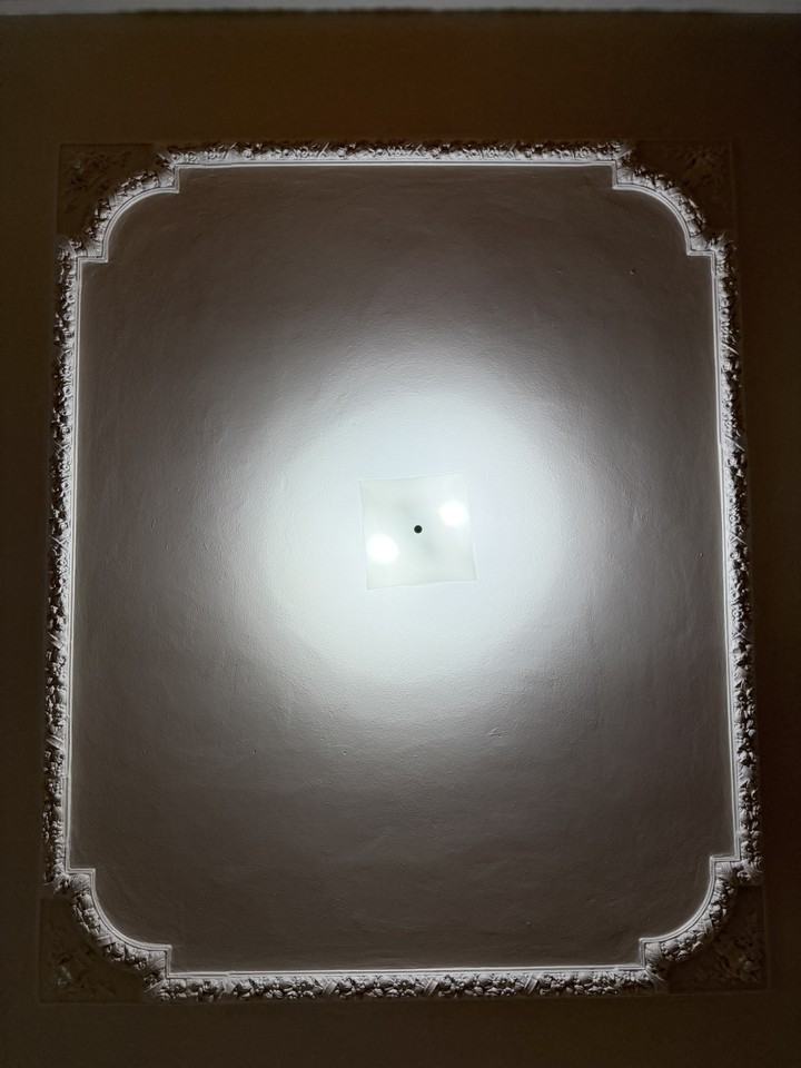 2475 N Dousman St #2475UPPER - Photo 5 of 19