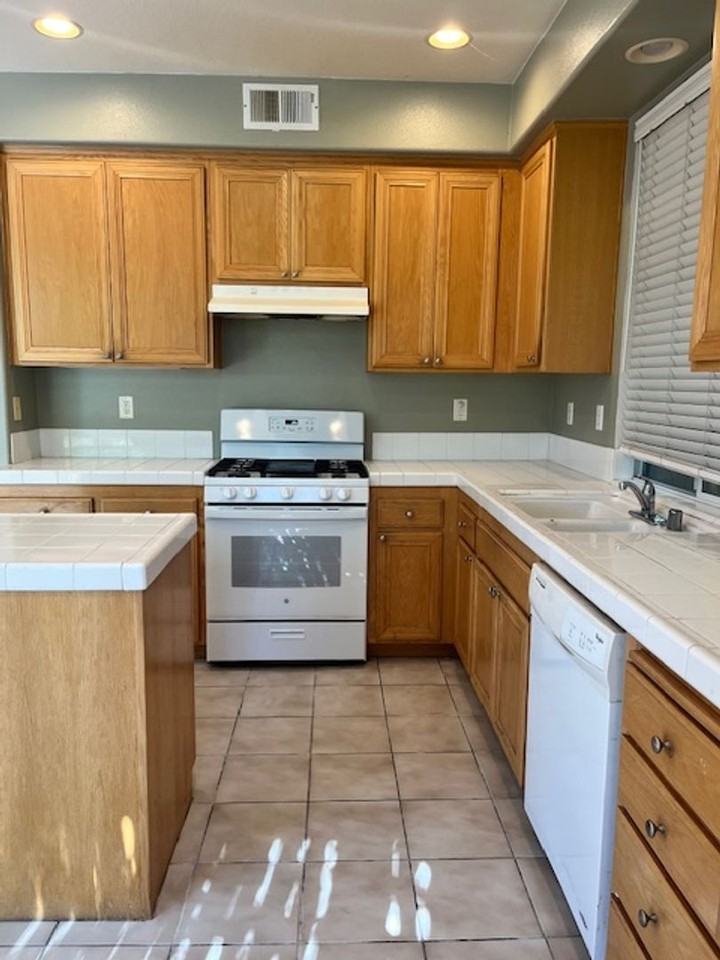 4530 Corte Arbusto - Photo 7 of 21