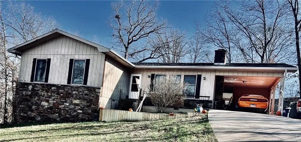 4 Rosedale Ln #NA - Photo 2 of 5