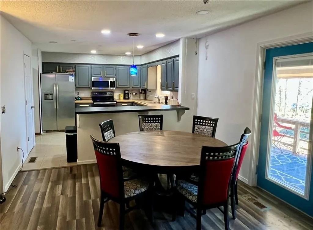 4 Rosedale Ln #NA - Photo 4 of 5