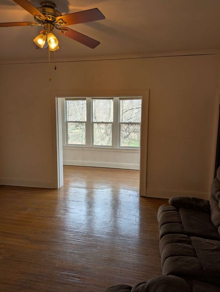 1019 N Farmington Rd #1017 - Photo 5 of 16