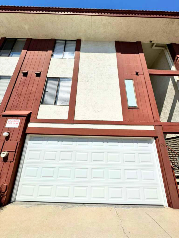 2626 Cleo Ct #29 - Photo 5 of 26