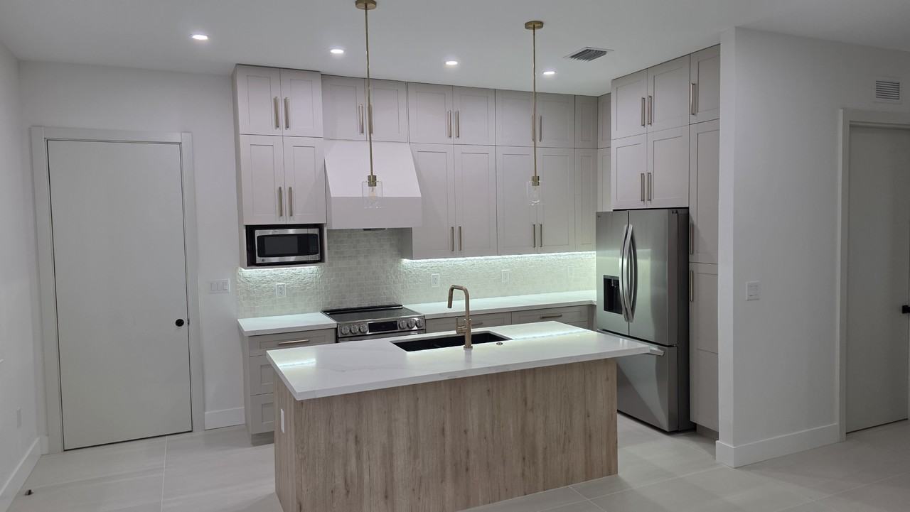 1955 Nw 173rd St #NA - Photo 2 of 11