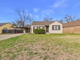 featured image of 1307 Nw Maple Ave