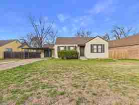 1307 Nw Maple Ave - Photo 1 of 1