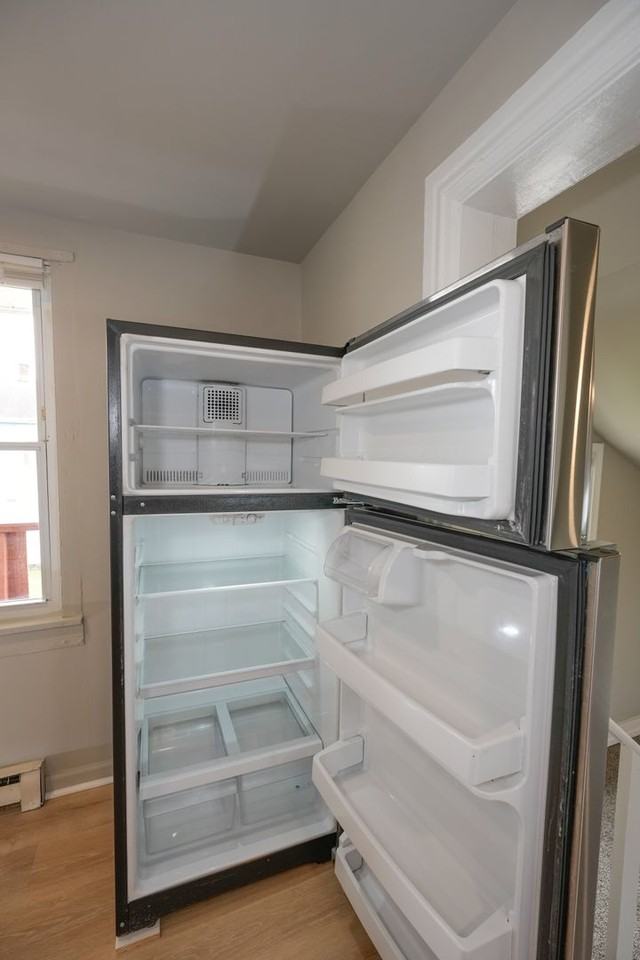 334 Ann St - Photo 6 of 35