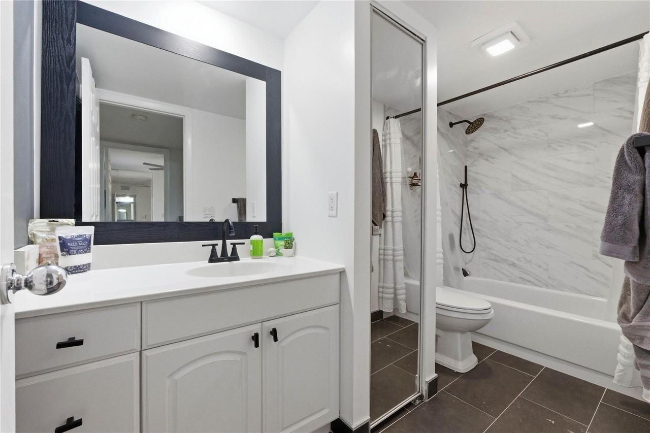 1017 10th Way - Photo 7 of 7