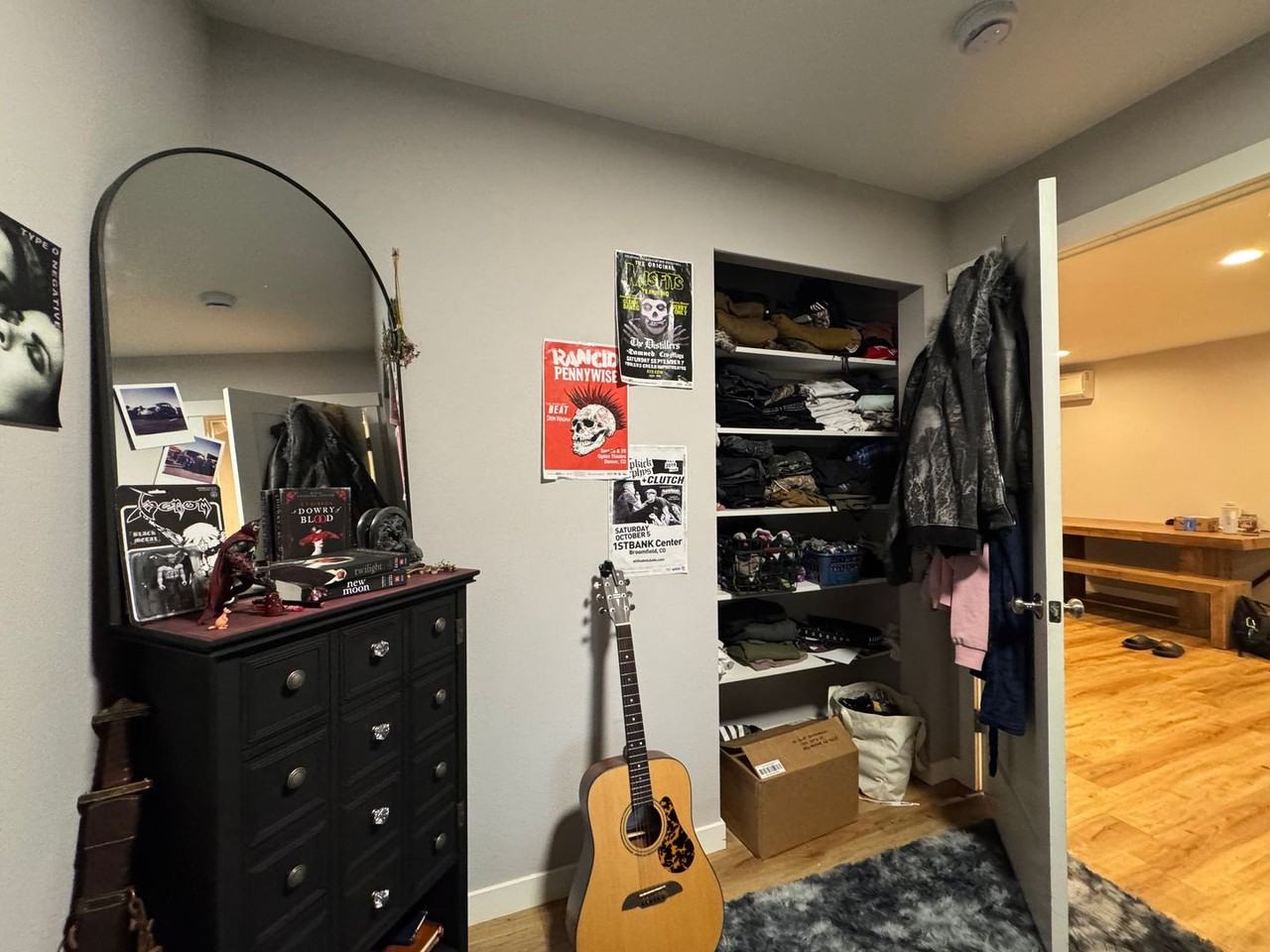 1709 30th St - Photo 5 of 50