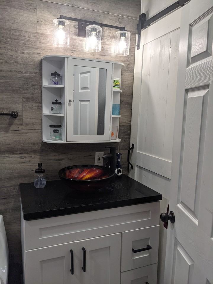 208 E Harcourt St #NA - Photo 4 of 18