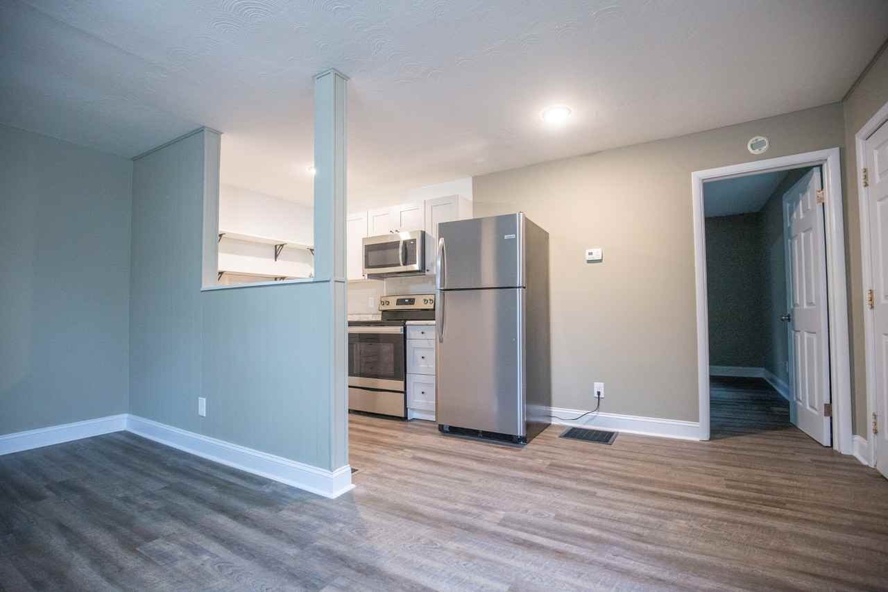 1121 E Moody Ave #1121 - Photo 5 of 14