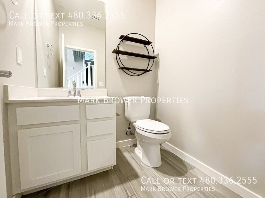 1918 E Bridgeport Pkwy #103 - Photo 6 of 24