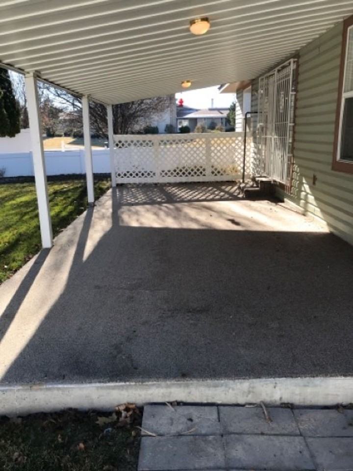 612 Navajo Loop - Photo 2 of 10