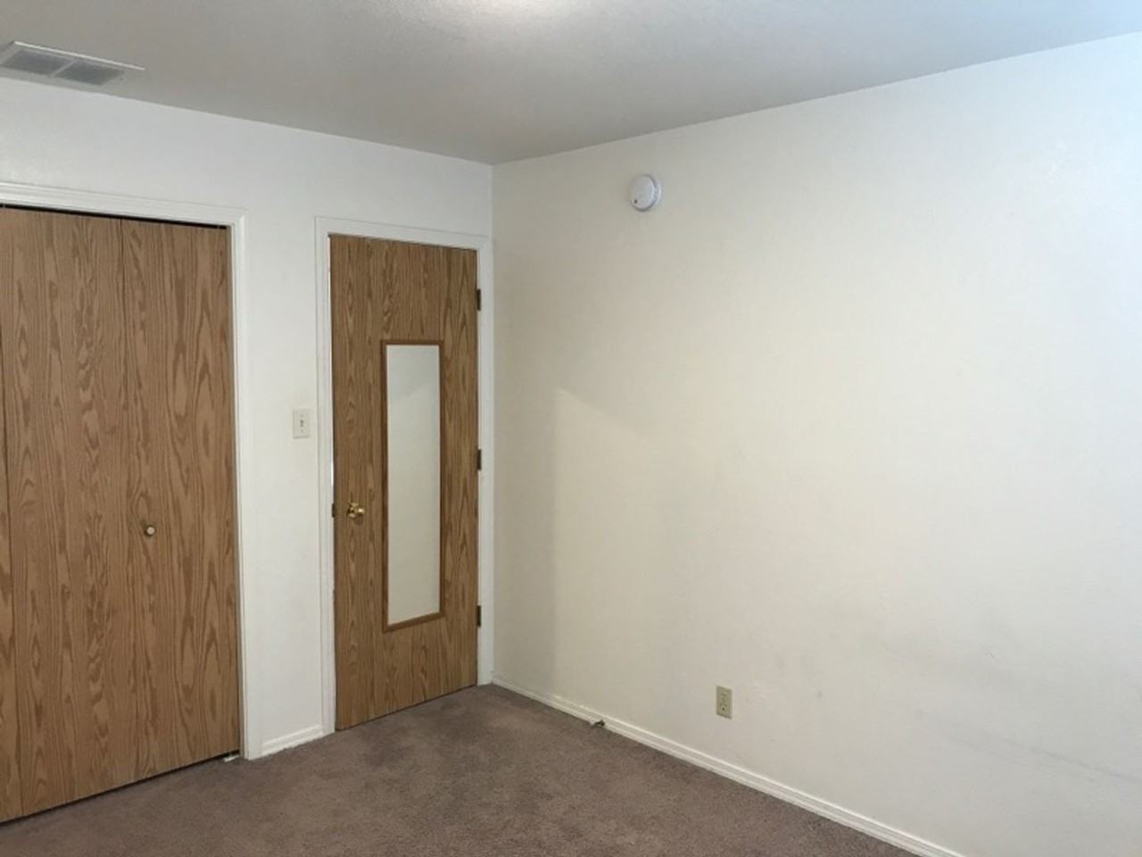 612 Navajo Loop - Photo 7 of 10