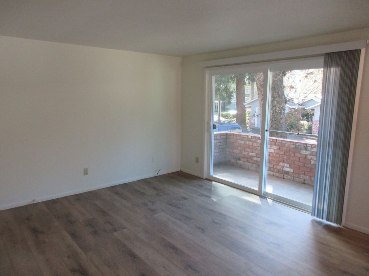 1105 Waller St Se - Photo 7 of 15