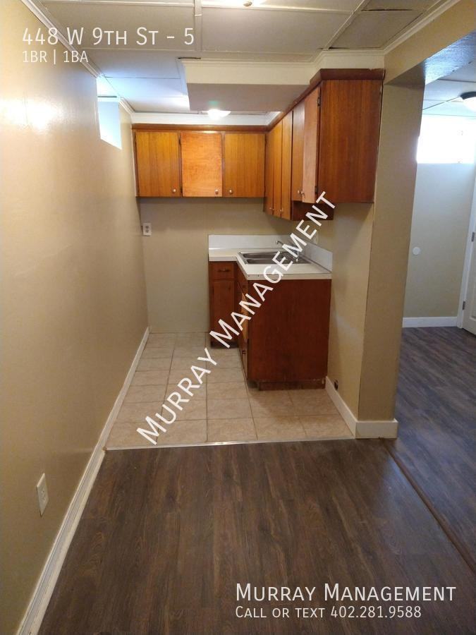 448 W 9th St #5 - Photo 3 of 11