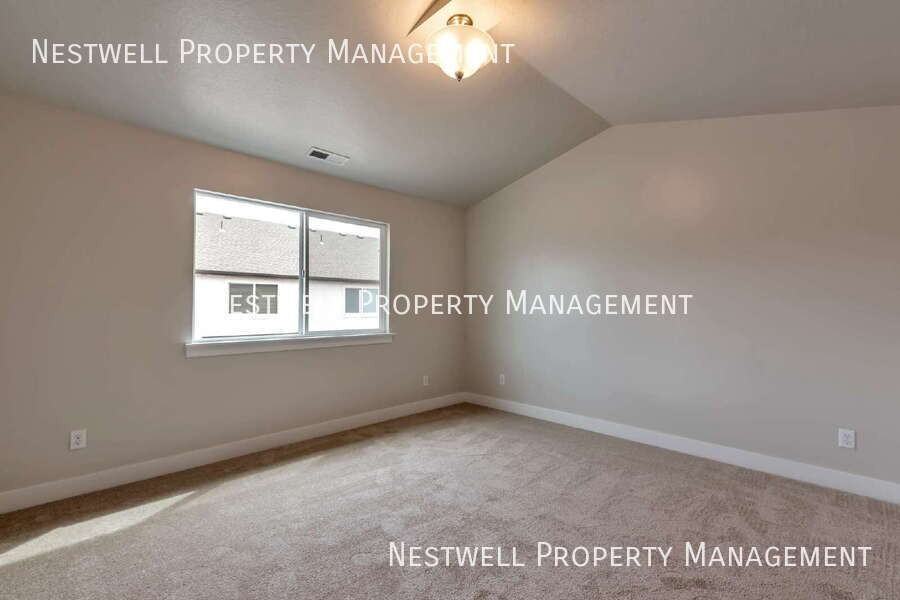 1556 N 3740 W - Photo 7 of 21