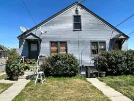 535 Walker - Photo 1 of 1